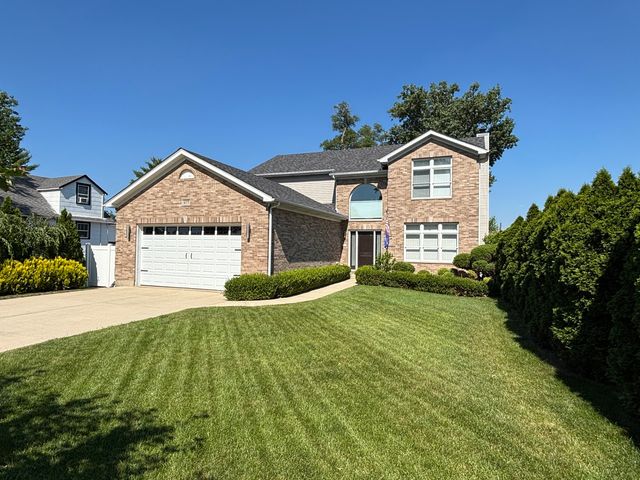 877 John Street, Bensenville, IL 60106