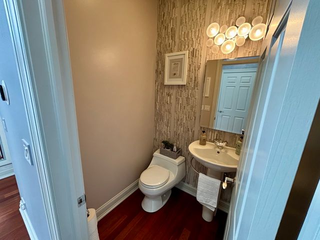 877 John Street, Bensenville, IL 60106