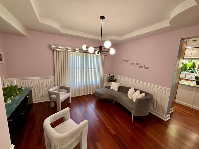 877 John Street, Bensenville, IL 60106