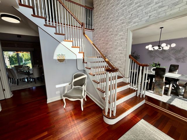 877 John Street, Bensenville, IL 60106