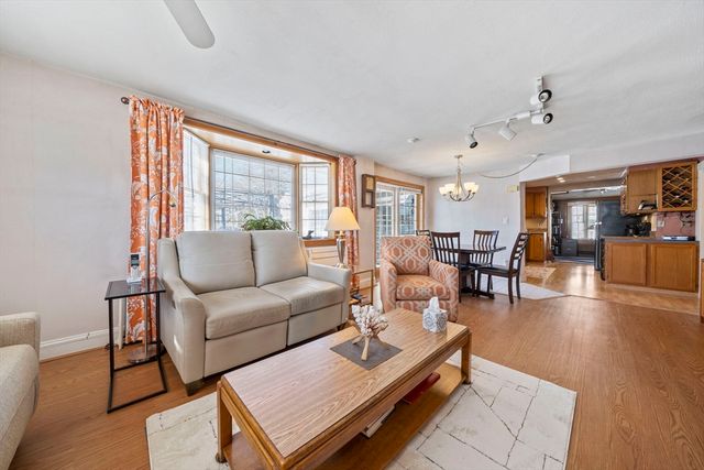 469-471 Washington Street, Braintree, MA 02184