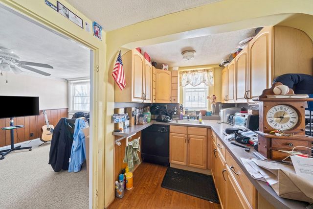 469-471 Washington Street, Braintree, MA 02184