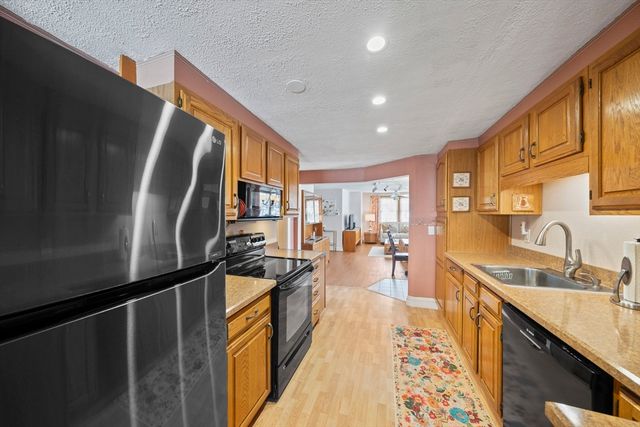 469-471 Washington Street, Braintree, MA 02184