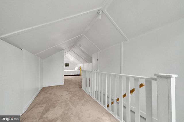 7 DIVERTY RD, Pennington, NJ 08534