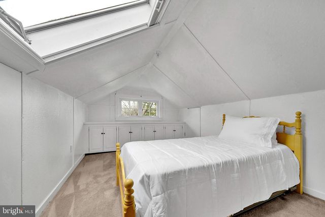 7 DIVERTY RD, Pennington, NJ 08534