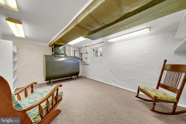 7 DIVERTY RD, Pennington, NJ 08534