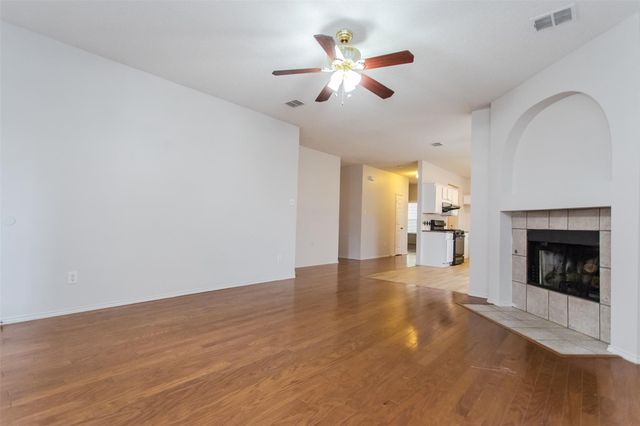 738 Opal Lane, Mesquite, TX 75149