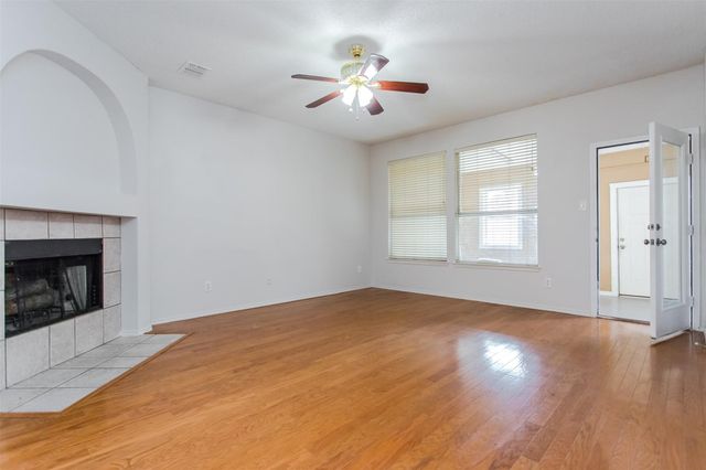 738 Opal Lane, Mesquite, TX 75149