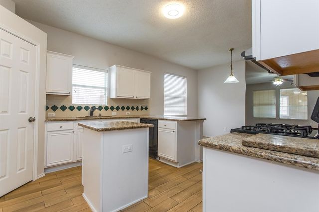 738 Opal Lane, Mesquite, TX 75149