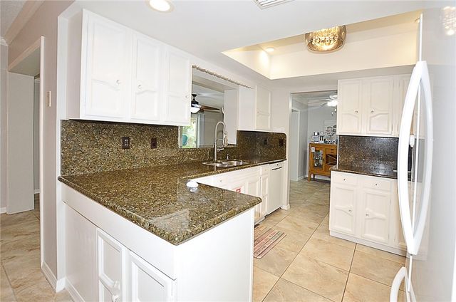 1325 42nd Avenue, Vero Beach, FL 32960