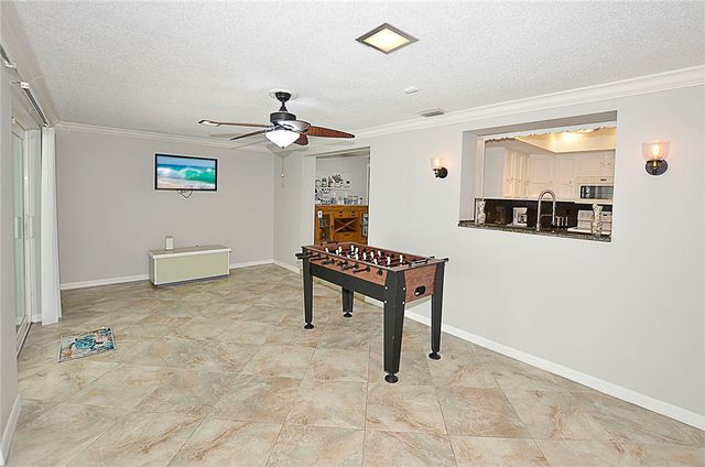 1325 42nd Avenue, Vero Beach, FL 32960
