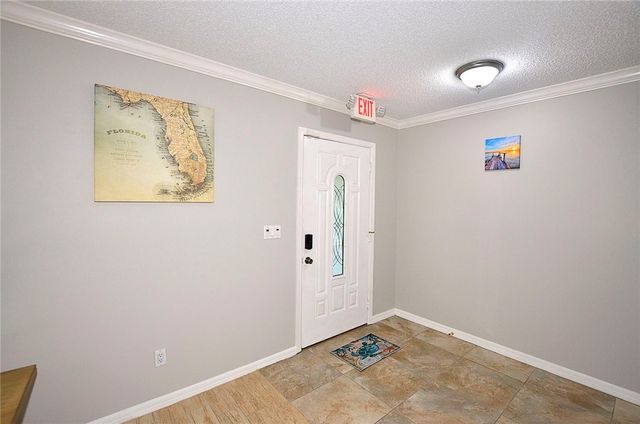 1325 42nd Avenue, Vero Beach, FL 32960