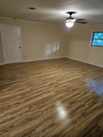 710 Kingridge Place, Shreveport, LA 71108