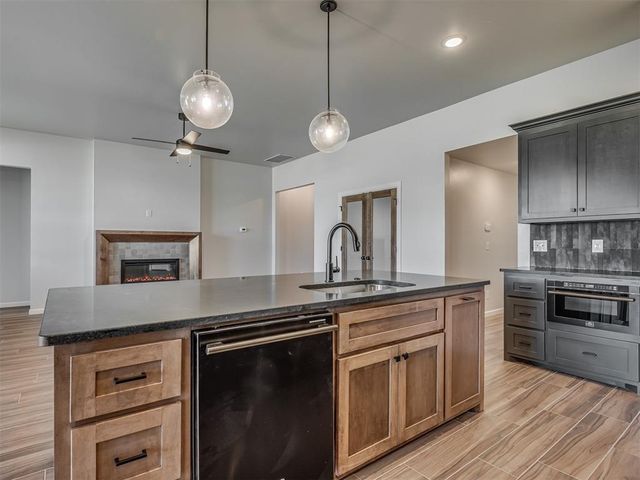 5105 Misty Wood Lane, Mustang, OK 73064