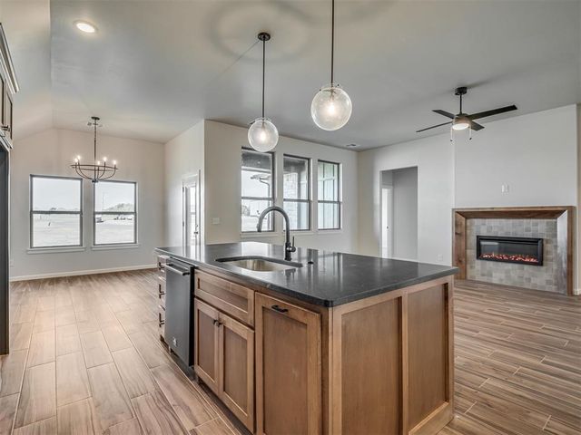 5105 Misty Wood Lane, Mustang, OK 73064