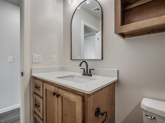 5105 Misty Wood Lane, Mustang, OK 73064