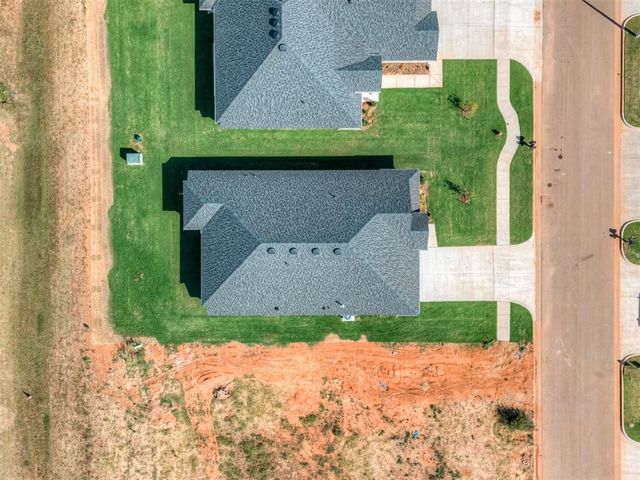 5105 Misty Wood Lane, Mustang, OK 73064
