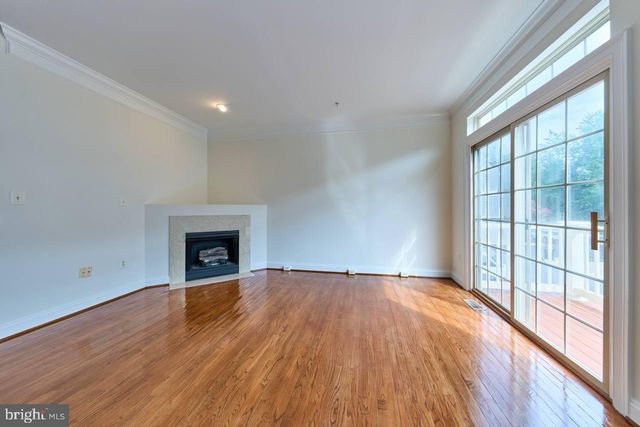 46358 PRYOR SQ, Sterling, VA 20165