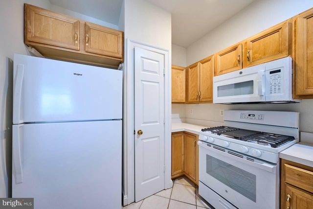 46358 PRYOR SQ, Sterling, VA 20165