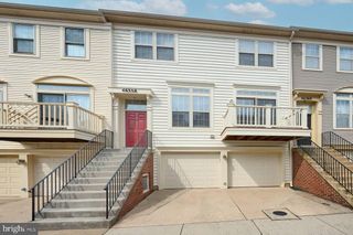 46358 PRYOR SQ, Sterling, VA 20165
