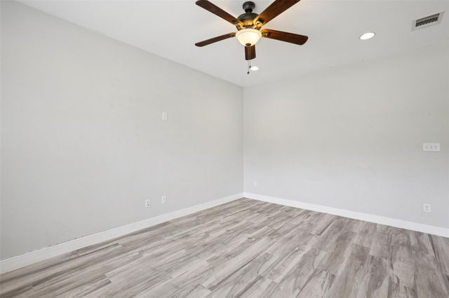 156 Fm 2571, Smithville, TX 78957
