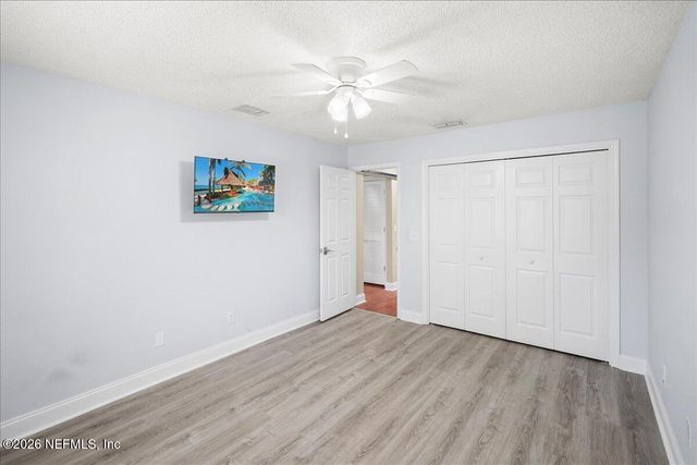 1594 POINT PARK Drive E, Jacksonville, FL 32225