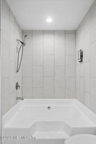 1594 POINT PARK Drive E, Jacksonville, FL 32225