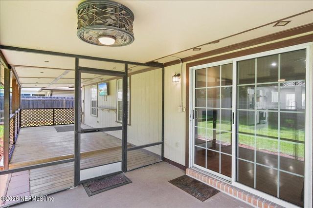 1594 POINT PARK Drive E, Jacksonville, FL 32225
