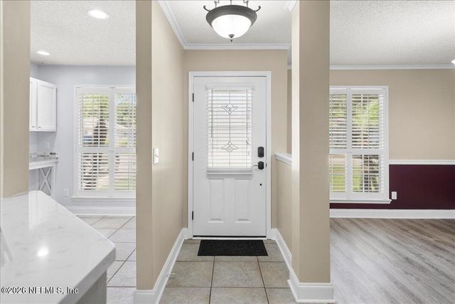 1594 POINT PARK Drive E, Jacksonville, FL 32225