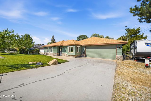 21904 Mariposa Road, Tehachapi, CA 93561