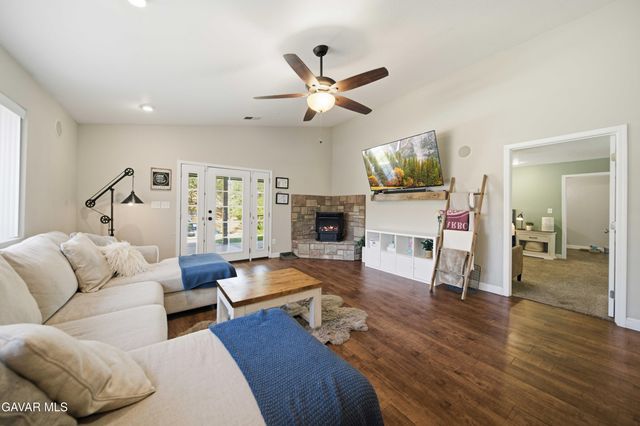 21904 Mariposa Road, Tehachapi, CA 93561