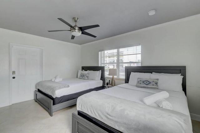 2740 NE 30th Place, Fort Lauderdale, FL 33306