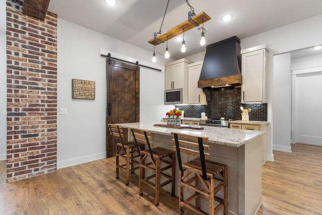 101 Temple Drive, Vinita, OK 74301