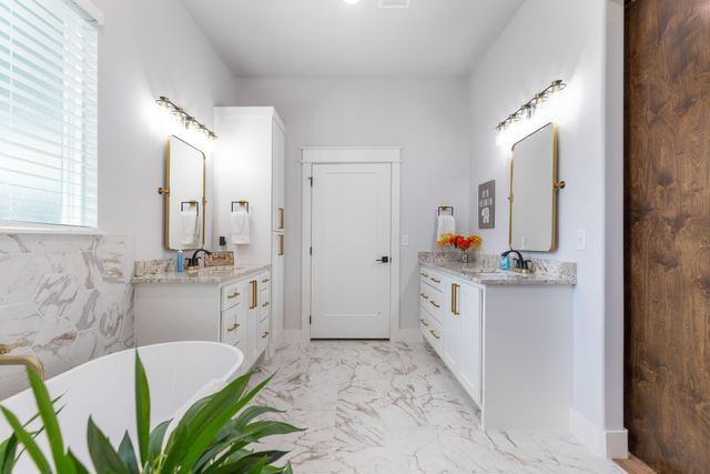 101 Temple Drive, Vinita, OK 74301