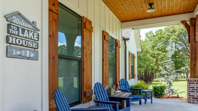 101 Temple Drive, Vinita, OK 74301