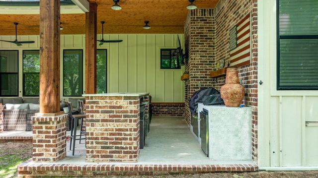 101 Temple Drive, Vinita, OK 74301