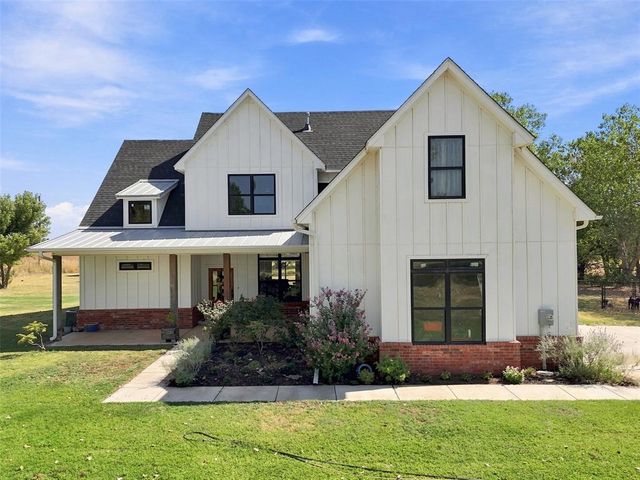124 Kevin Lane, Tuttle, OK 73089