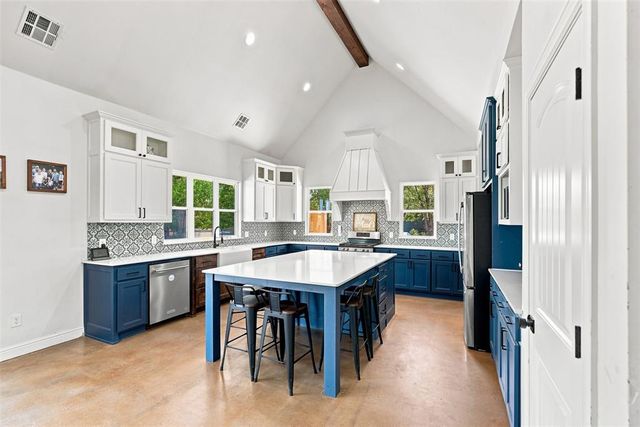 124 Kevin Lane, Tuttle, OK 73089