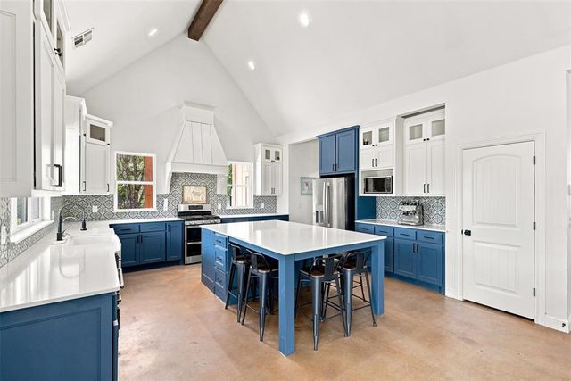 124 Kevin Lane, Tuttle, OK 73089