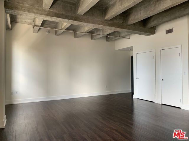 727 W 7th Street 1214, Los Angeles, CA 90017
