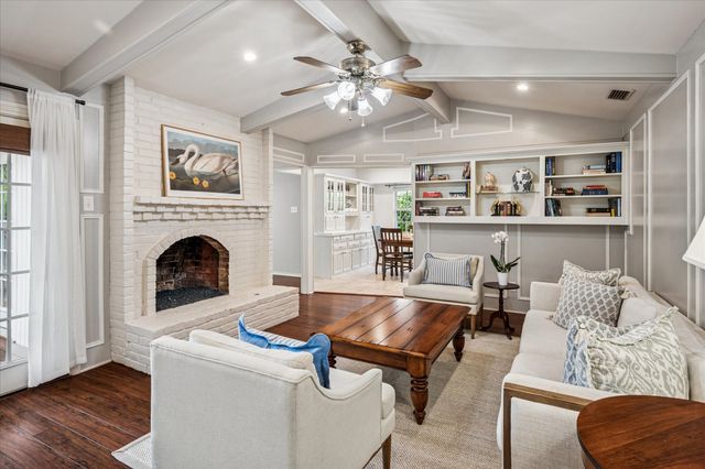 8635 Capri Drive, Dallas, TX 75238