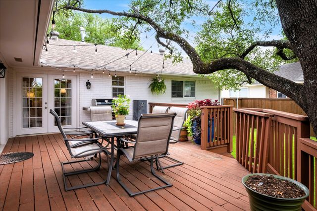 8635 Capri Drive, Dallas, TX 75238