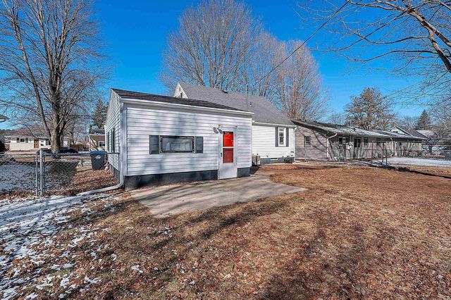 1136 S BARTLETT STREET, Shawano, WI 54166