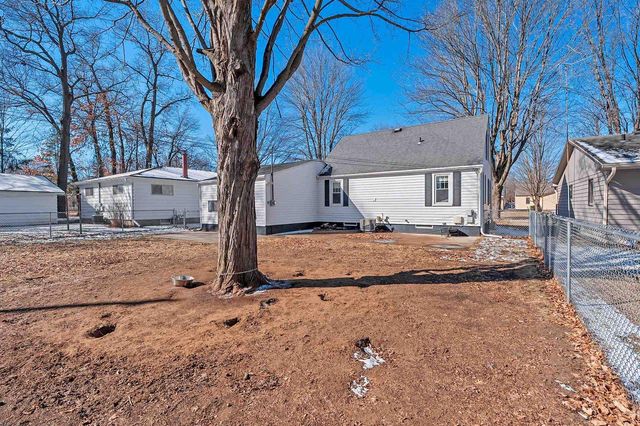 1136 S BARTLETT STREET, Shawano, WI 54166