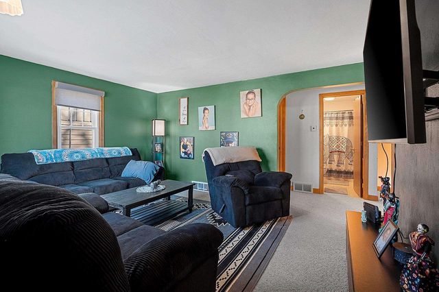 1136 S BARTLETT STREET, Shawano, WI 54166