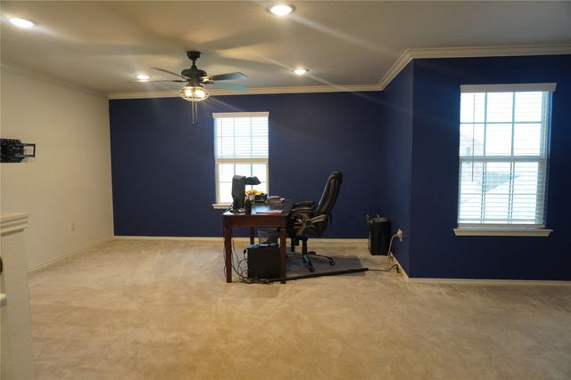 1245 Waggoner Drive, Aubrey, TX 76227