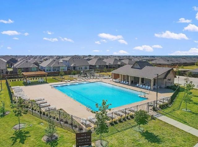 1245 Waggoner Drive, Aubrey, TX 76227