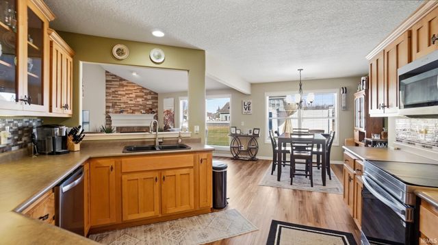 7226 Foxfield Drive, Fort Wayne, IN 46835