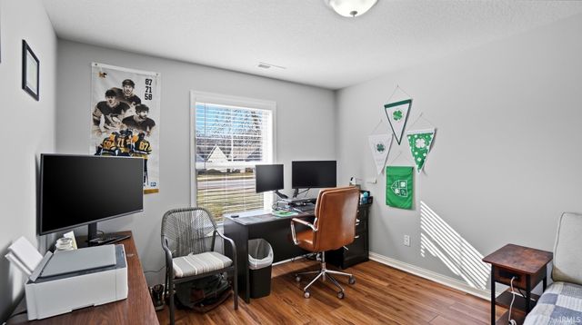 7226 Foxfield Drive, Fort Wayne, IN 46835