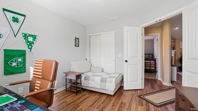 7226 Foxfield Drive, Fort Wayne, IN 46835